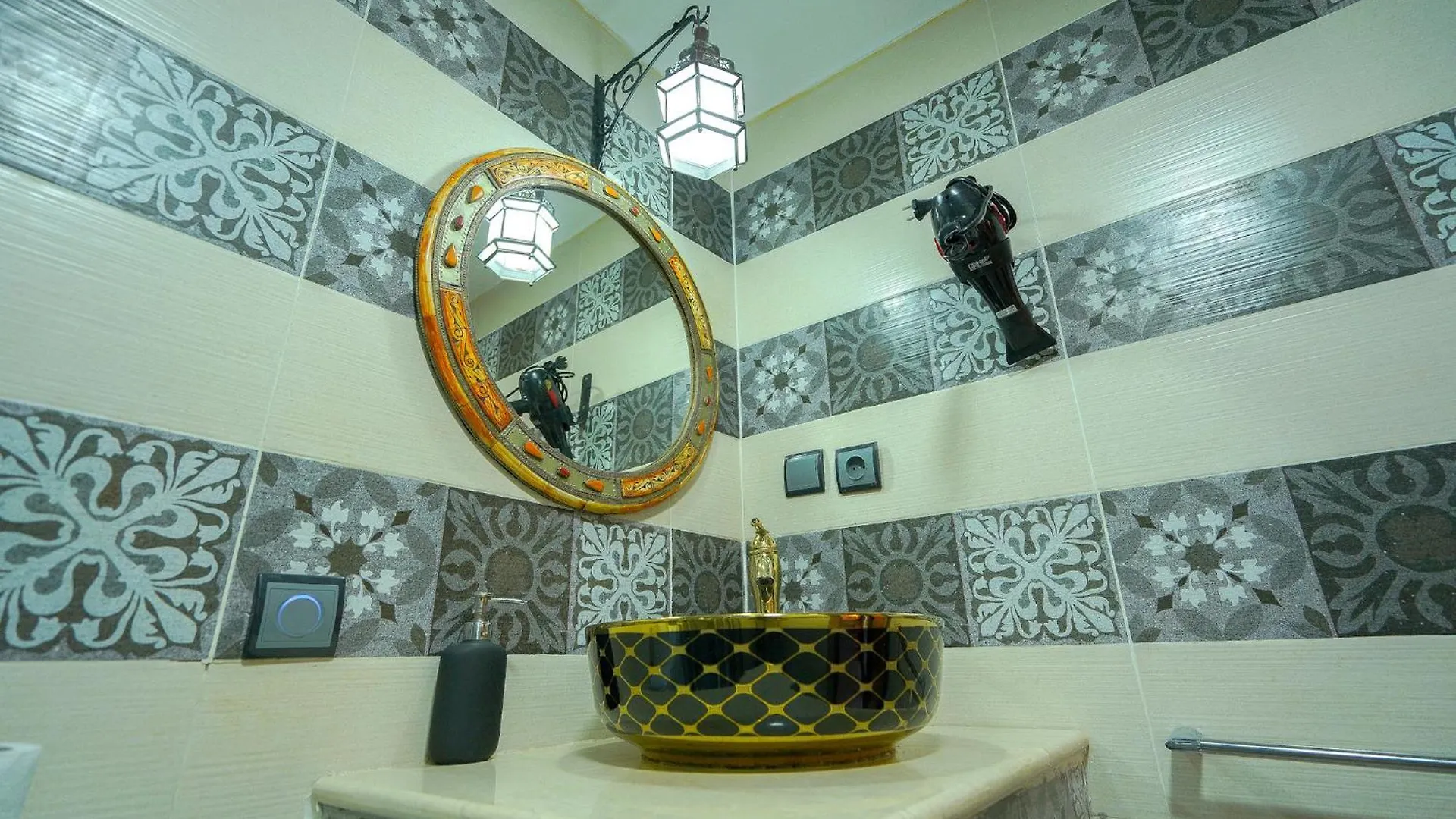 Riad Sahraui Fez
